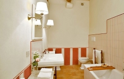 022-Bathroom-4-Montecucco.jpg