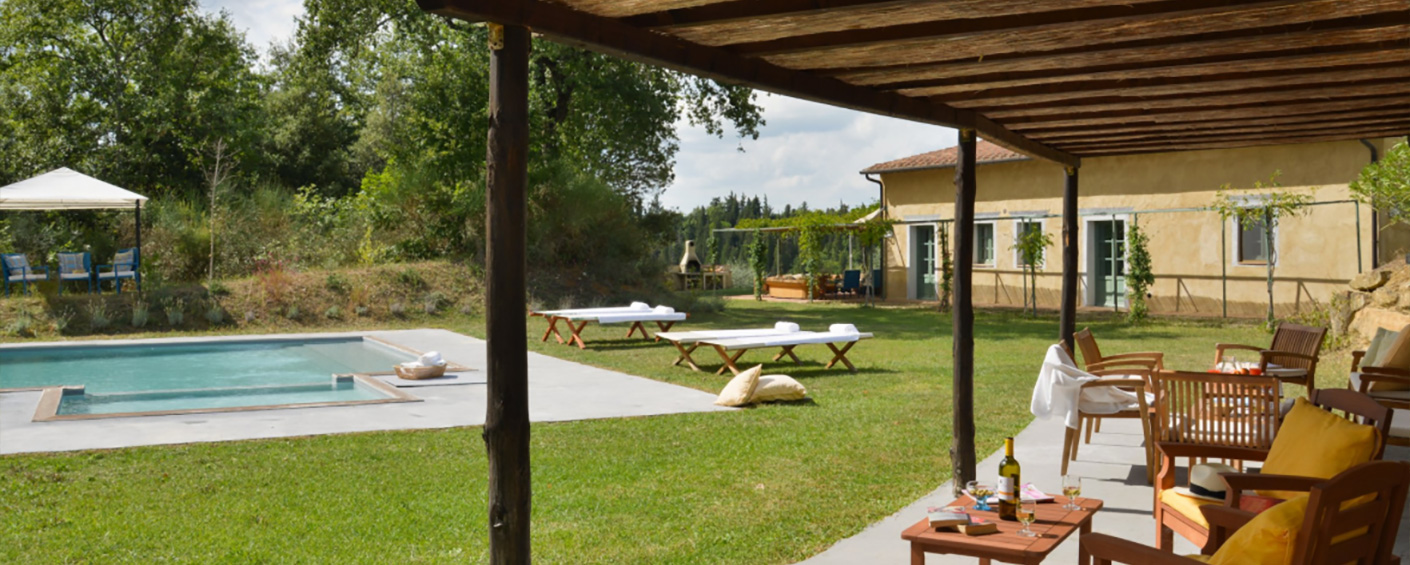 A charming country house laid out entirely on the ground floor in the coveted Chianti region