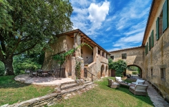 Castelrotto terrace 3.jpg