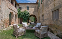 Castelrotto terrace 5.jpg