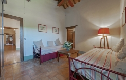 Castelrotto upstairs Twin 2.jpg