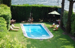 pool